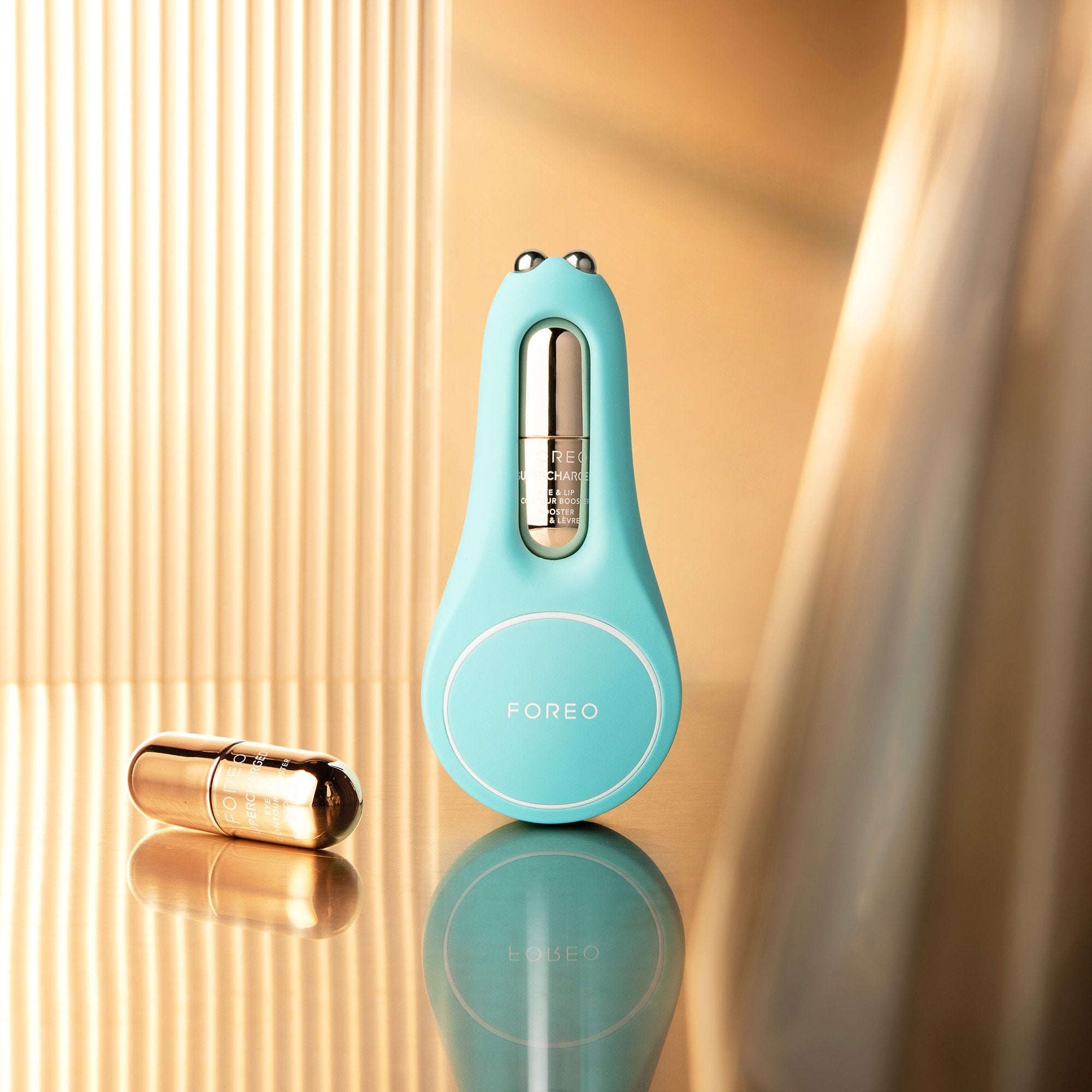 Facial Moisturizer Foreo Supercharged™ Eye and Lip Contour Booster 3.5 mL Capsule Scented Serum - image 4