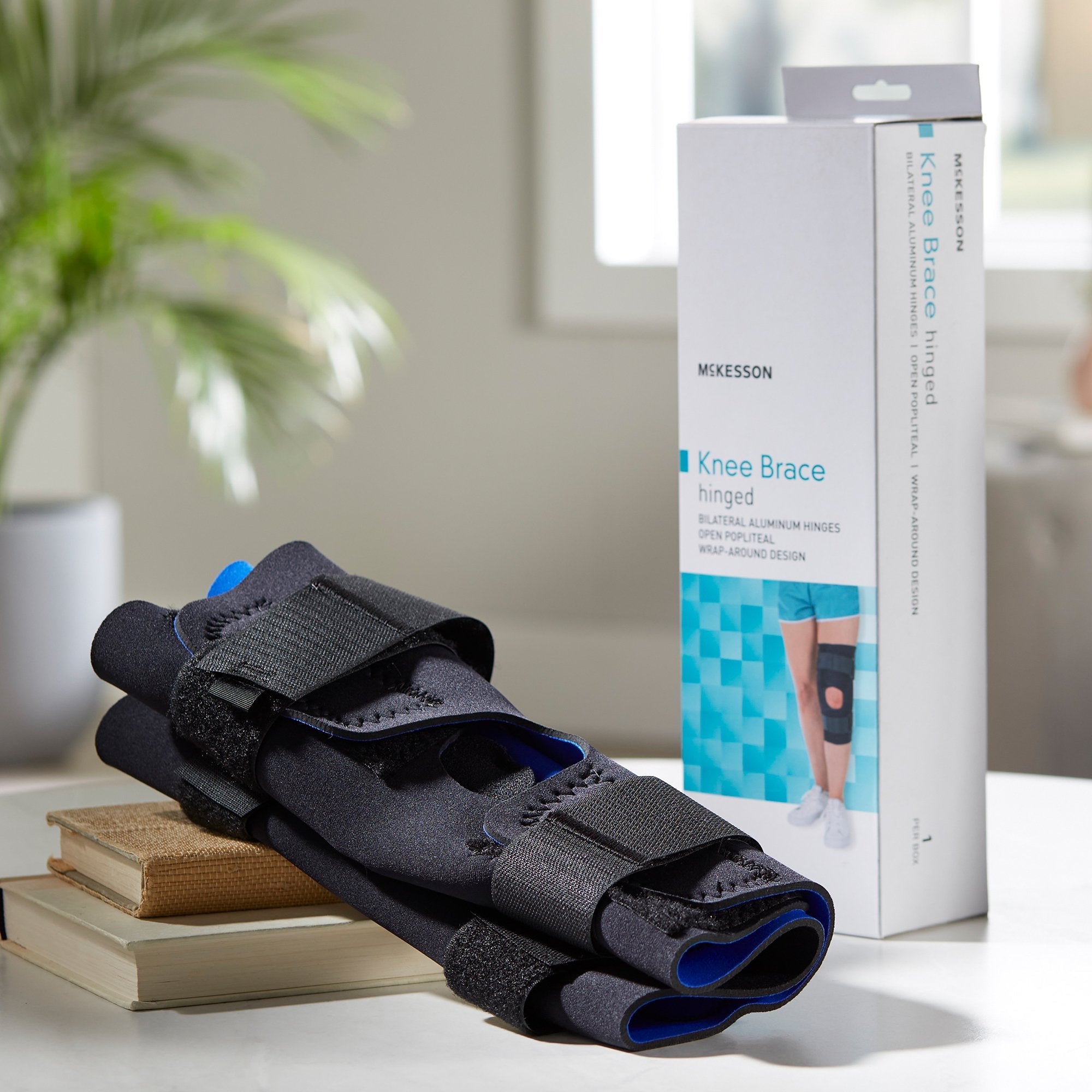 McKesson Hinged Knee Brace, 3X-Large (1 Unit)