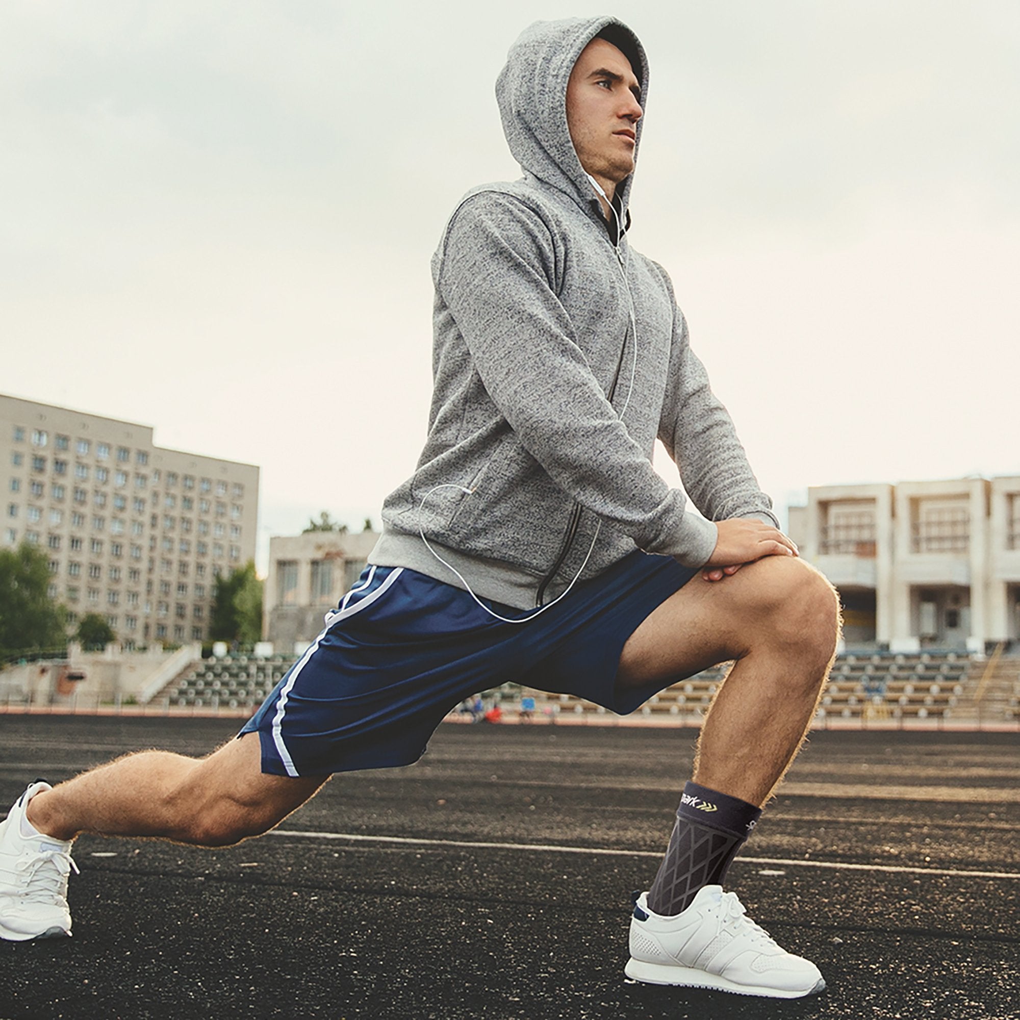 Ankle Support Spark™ Kinetic Medium Pull-On Left / Right Foot - image 4