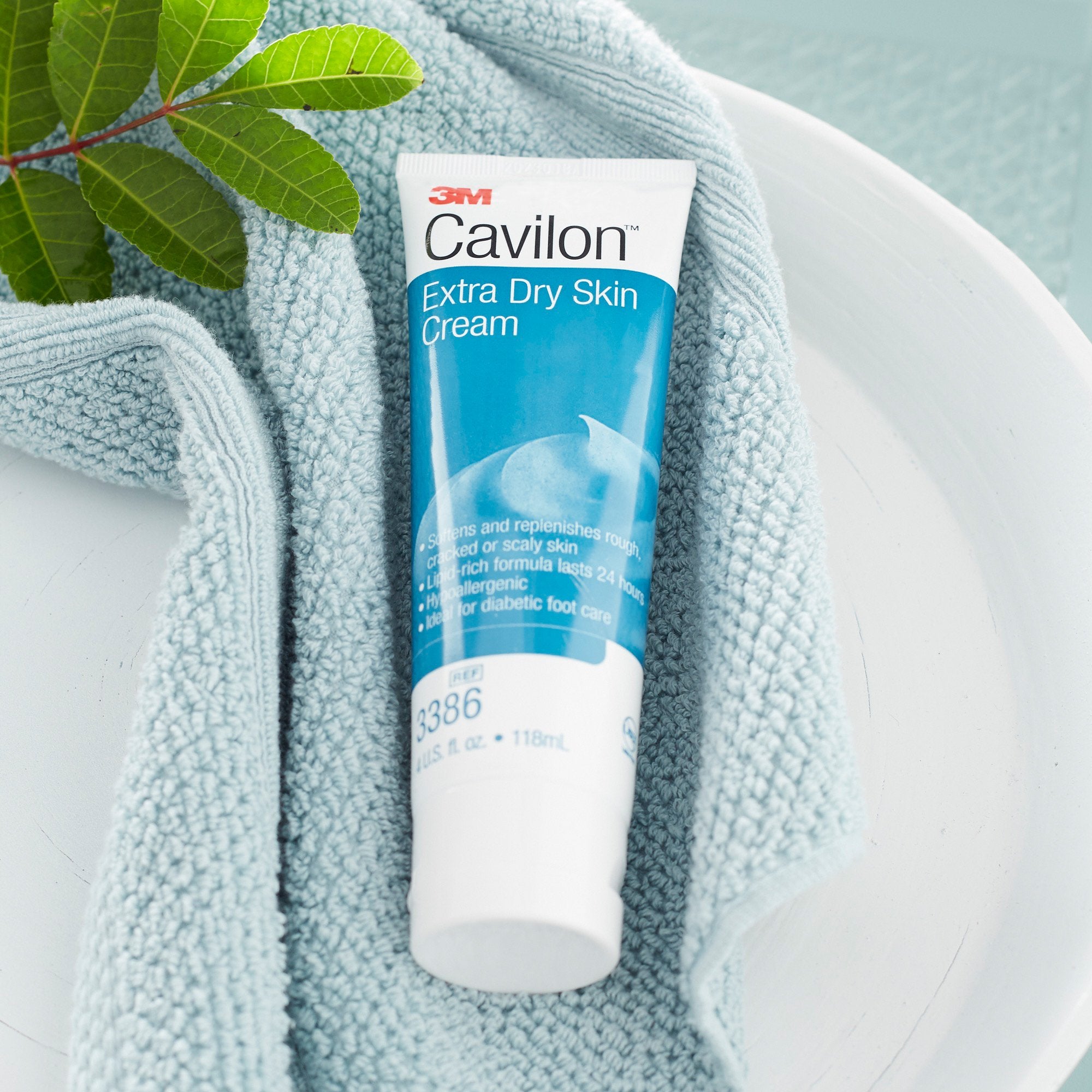 Hand and Body Moisturizer 3M™ Cavilon™ Extra Dry Skin 4 oz. Tube Scented Cream - image 5