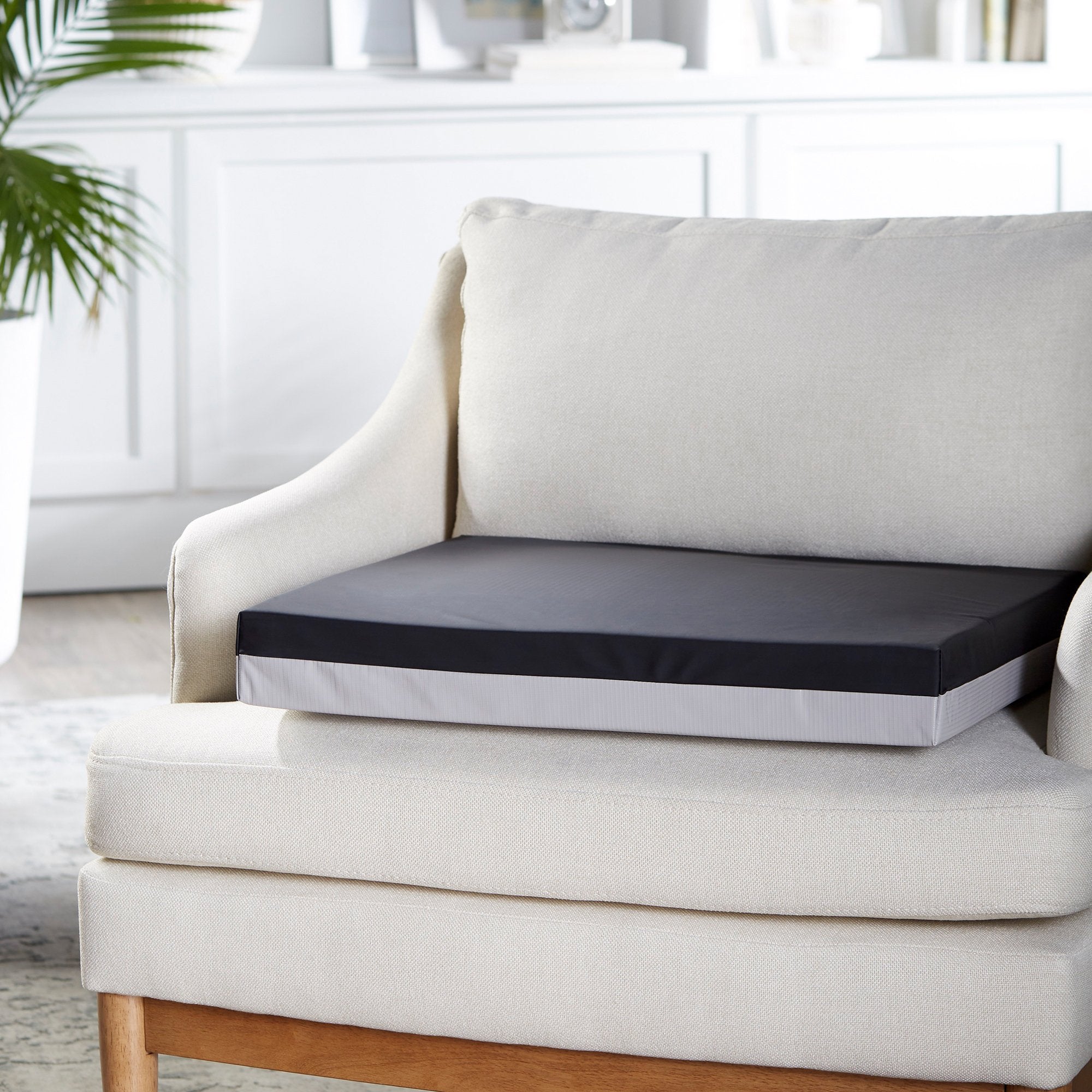 McKesson Gel Protekt Seat Cushion (4 Units)