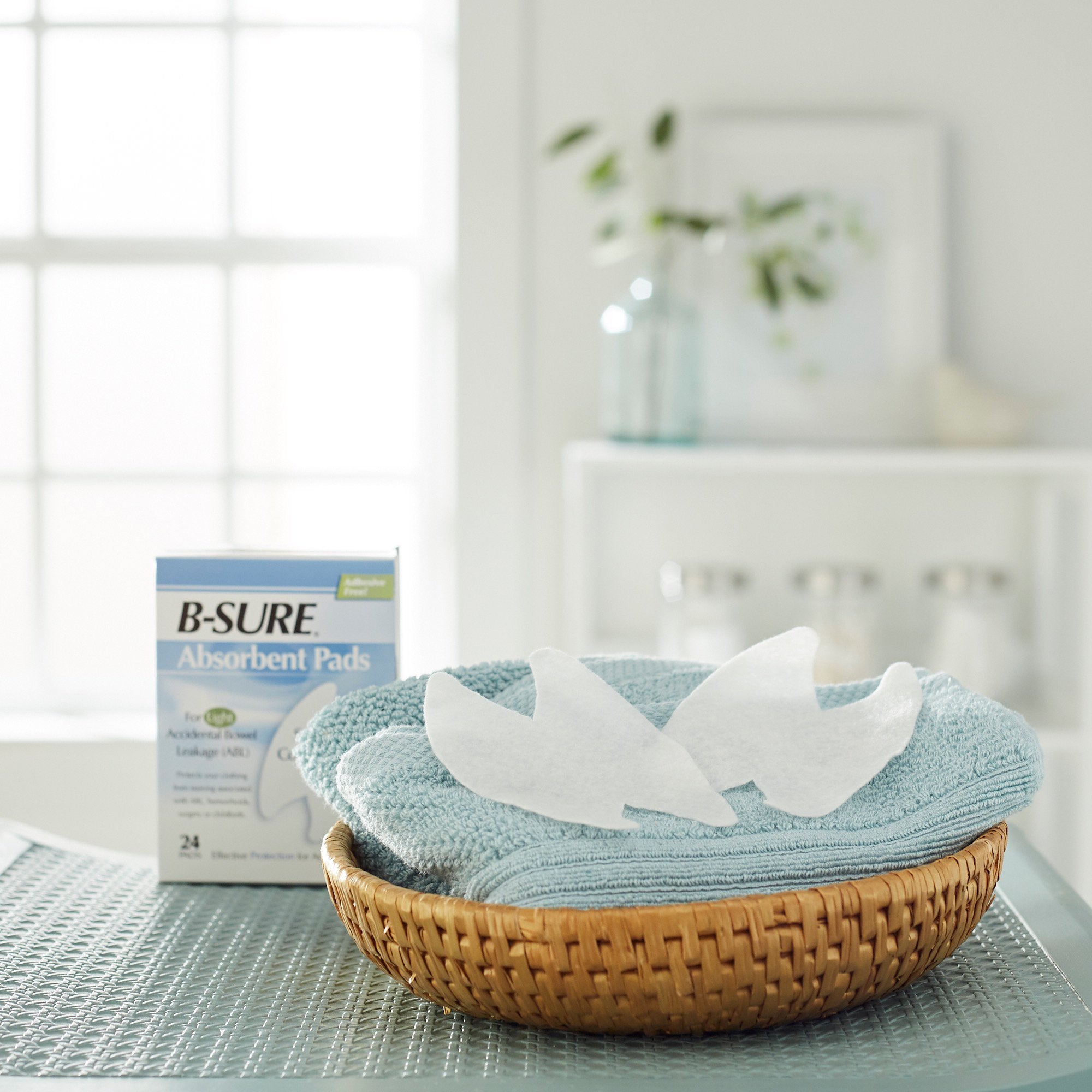 Incontinence Liner B-Sure® Heavy Absorbency Texel Fiber Core One Size Fits Most - image 6