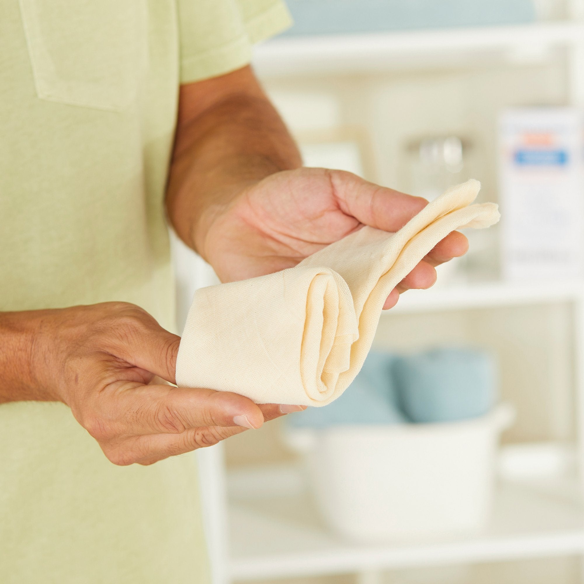 McKesson Triangular Bandage, 40 x 40 x 56 Inch (72 Units)