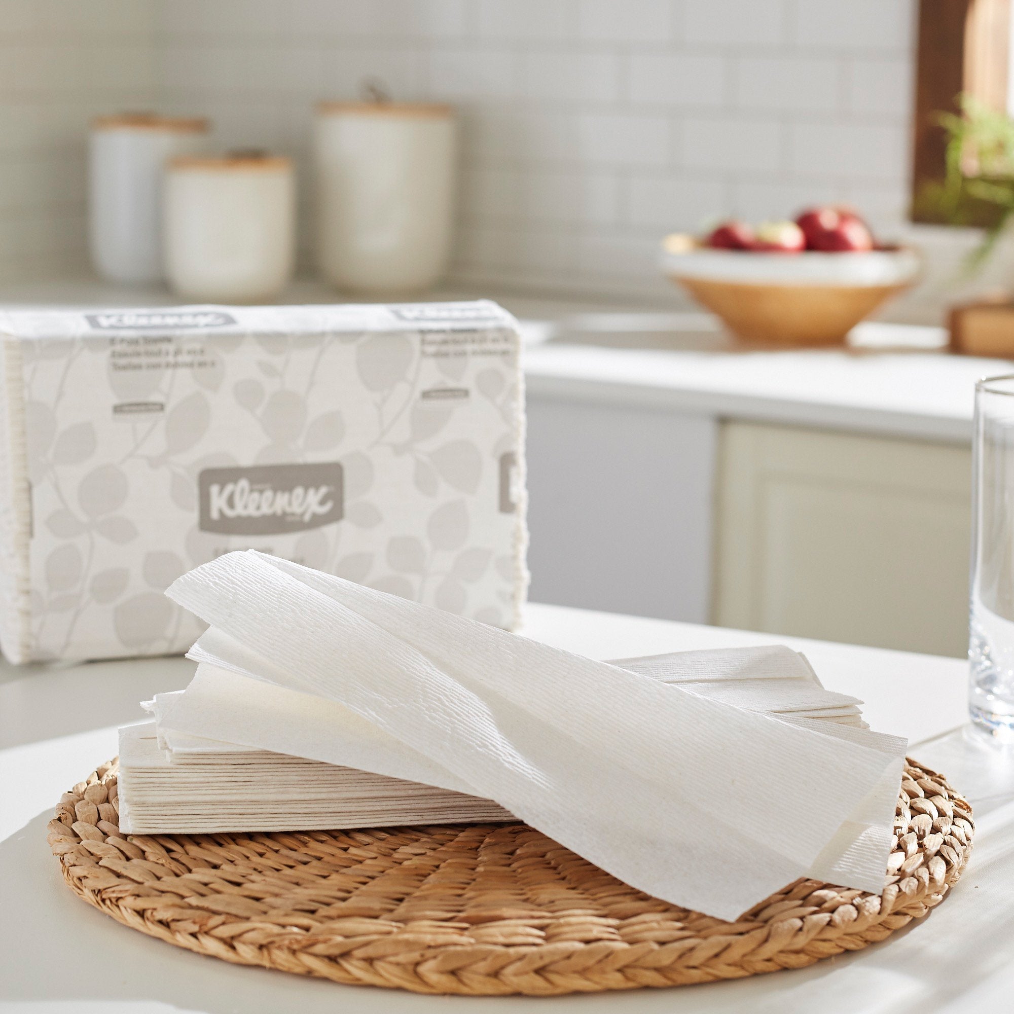 Kleenex® C-Fold Paper Towel, 150 per Pack (150 Units)