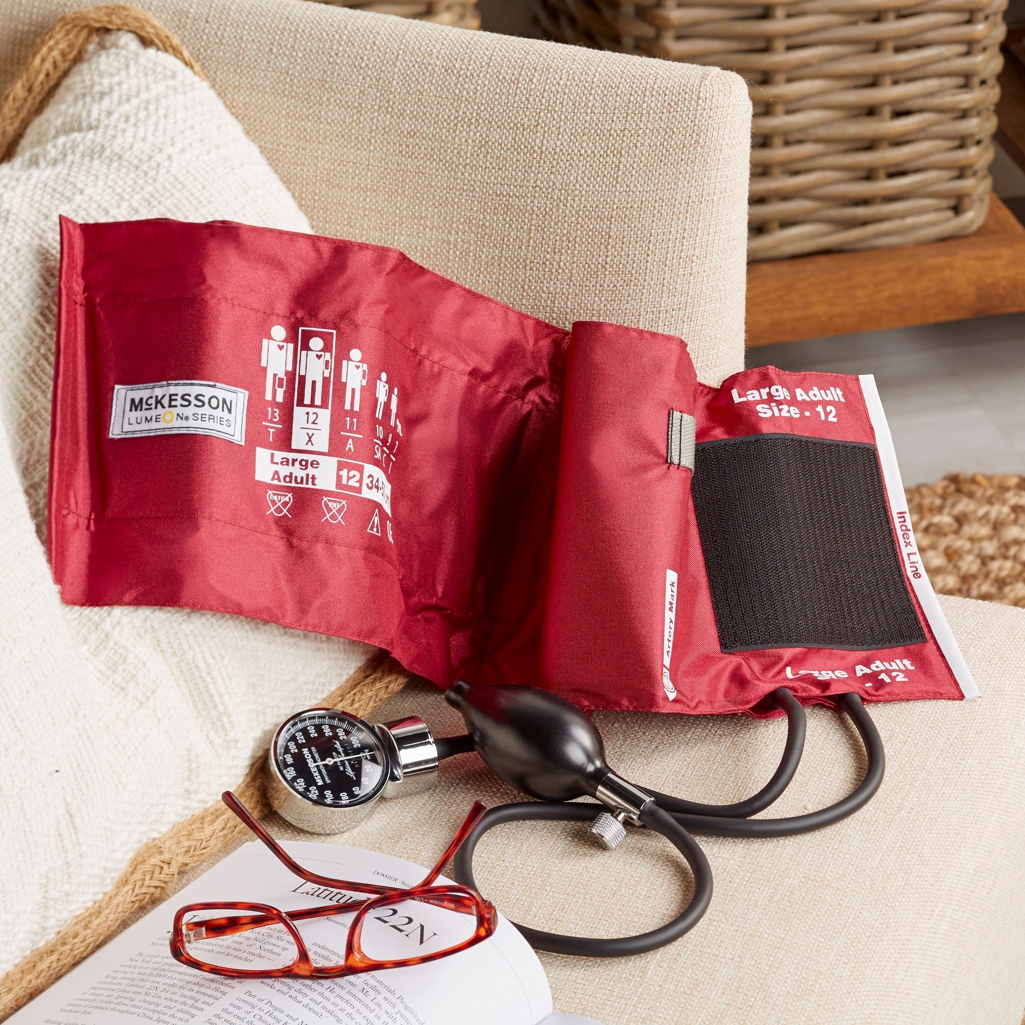 McKesson LUMEON™ Aneroid Sphygmomanometer (1 Unit)